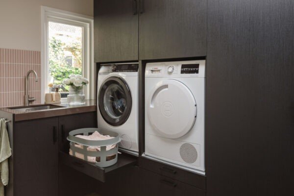 Elite One wasmachinekast stabiele opstelling om trillende wasmachine te verminderen in de kleur Zwart Eiken